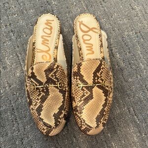 Sam Edelman Brown Mules with Serpentine Design